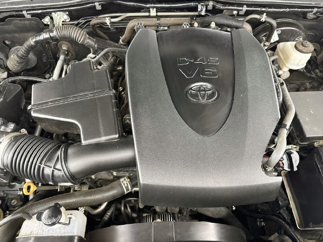 Used 2019 Toyota Tacoma SR5 RWD image 35