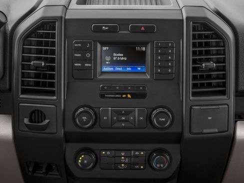 Used 2016 Ford F150 XL w/ Equipment Group 101A Mid AWD/4WD image 9