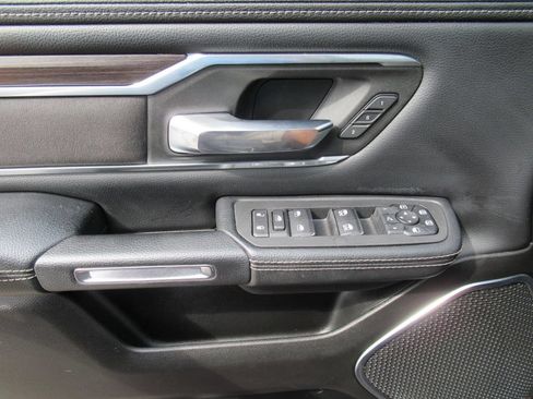 Used 2025 RAM 1500 Laramie w/ Sport Appearance Package AWD/4WD image 20