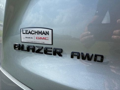 Used 2025 Chevrolet Blazer RS AWD/4WD image 11