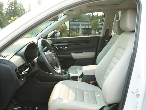 Used 2024 Honda CR-V EX-L image 18