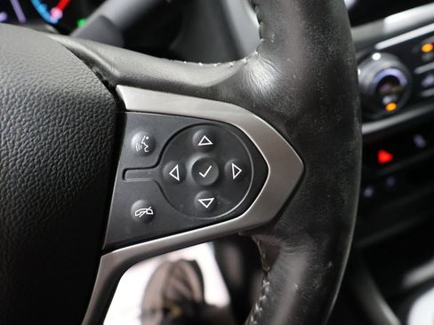 Used 2022 Chevrolet Colorado LT w/ Luxury Package image 34