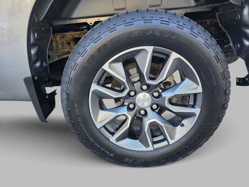 Used 2023 Chevrolet Silverado 1500 LT image 21