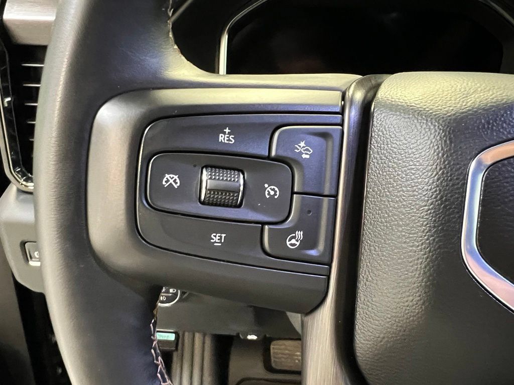 Used 2025 GMC Sierra 2500 AT4 w/ Technology Package AWD/4WD image 20