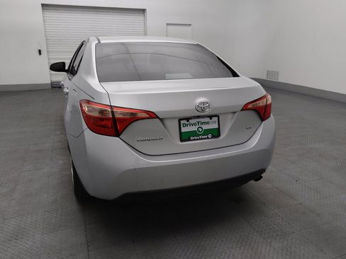Used 2019 Toyota Corolla LE image 6