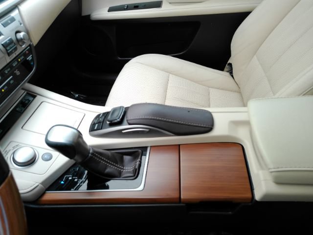 Used 2016 Lexus ES 350 w/ Luxury Package w/Wood Trim FWD image 41