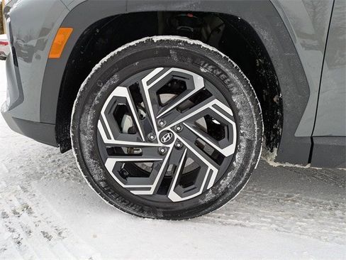 Certified 2025 Hyundai Tucson Limited image 24