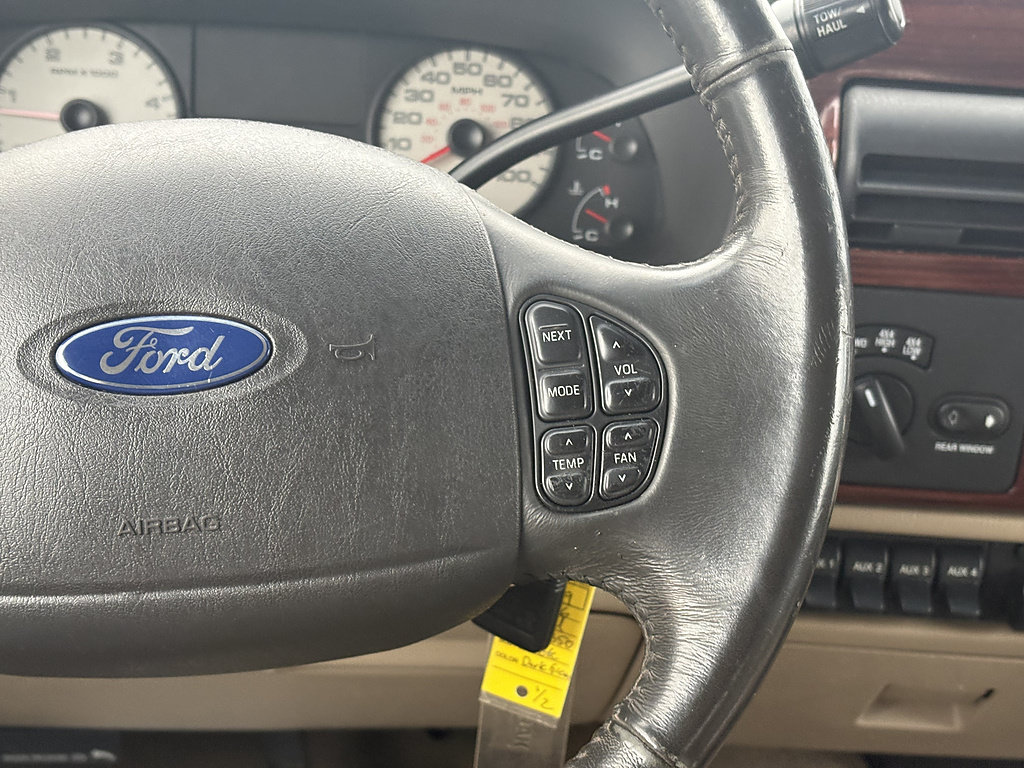 Used 2006 Ford F350 Lariat AWD/4WD image 22