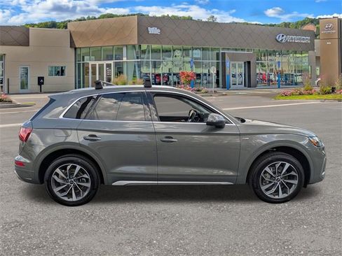 Used 2023 Audi Q5 2.0T Premium Plus image 2