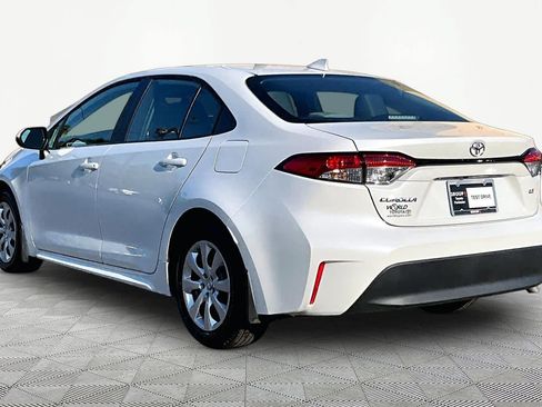 Used 2026 Toyota Corolla LE FWD image 12