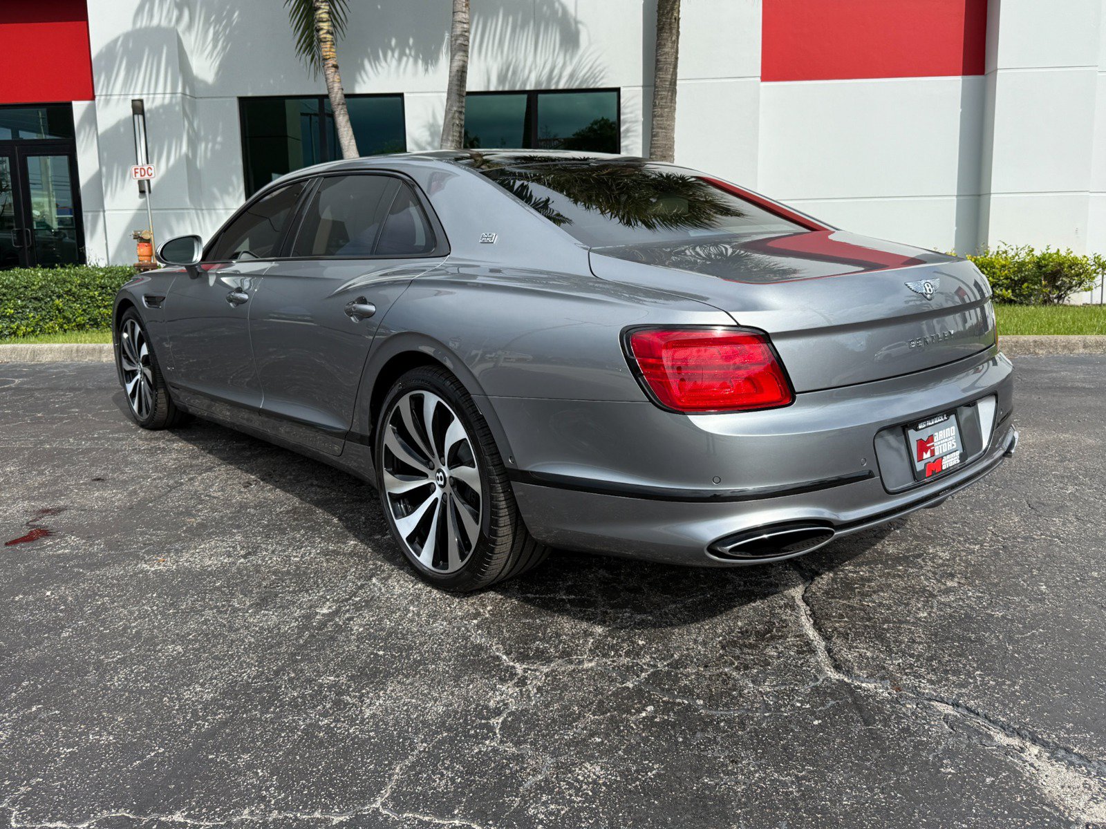 Used 2020 Bentley Flying Spur W12 AWD/4WD image 16