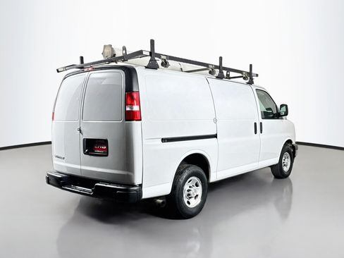 Used 2019 Chevrolet Express 2500 w/ Driver Convenience Package RWD image 5