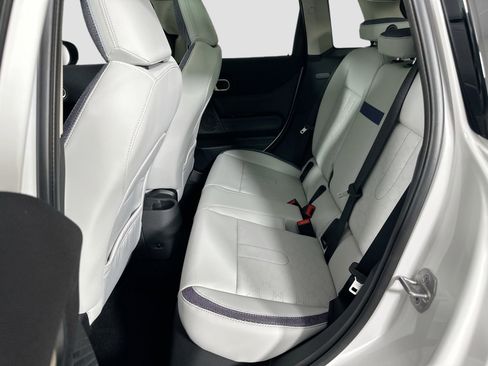 Certified 2025 MINI Cooper S image 28