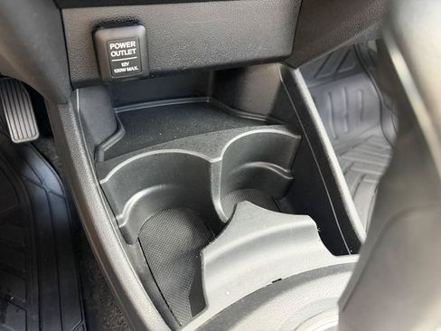 Used 2010 Honda Fit image 31