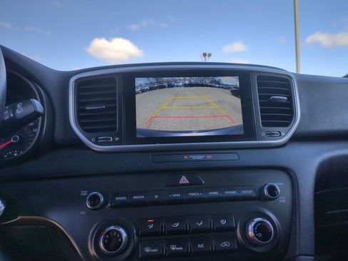 Certified 2021 Kia Sportage S AWD/4WD image 11