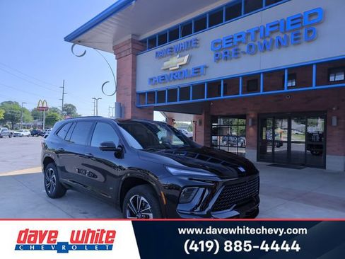 Used 2025 Buick Enclave Sport Touring AWD/4WD image 1