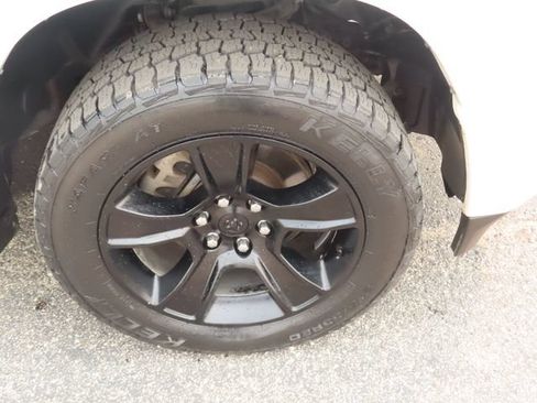 Used 2023 RAM 1500 Big Horn AWD/4WD image 14