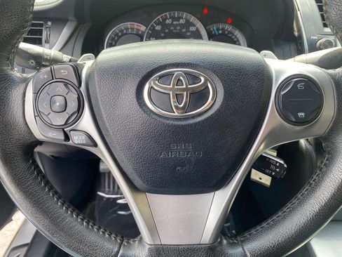 Used 2012 Toyota Camry SE FWD image 14