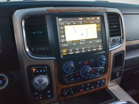 Used 2018 RAM 1500 Laramie Longhorn image 12