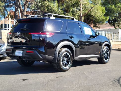 New 2025 Nissan Pathfinder Rock Creek image 2