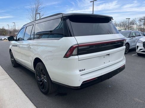 Used 2025 Lincoln Navigator L Black Label image 6