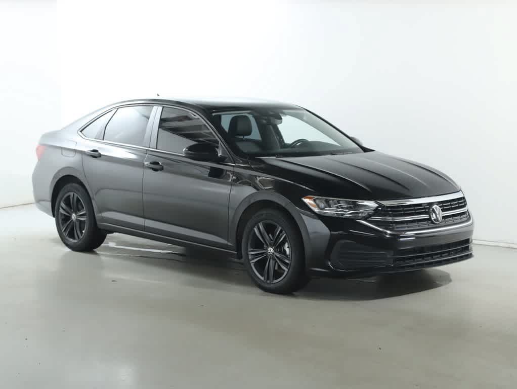 Used 2024 Volkswagen Jetta SE FWD image 9
