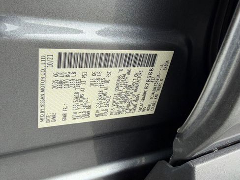 Used 2021 Nissan Rogue SV FWD image 20