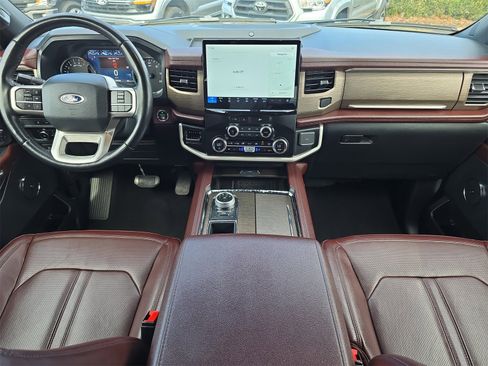 Certified 2023 Ford Expedition Max Limited image 8