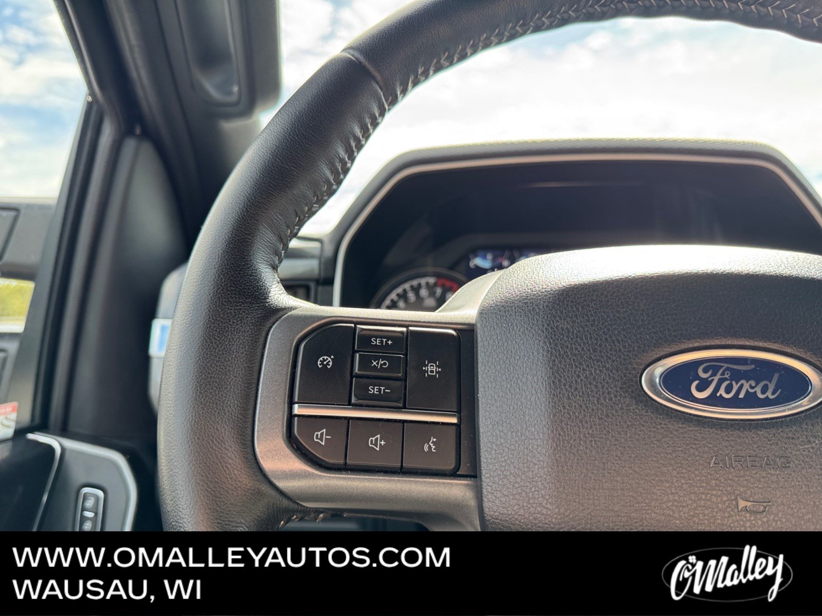 Used 2022 Ford F150 XLT w/ Equipment Group 301A Mid AWD/4WD image 16