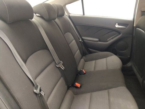 Used 2017 Kia Forte LX FWD image 19