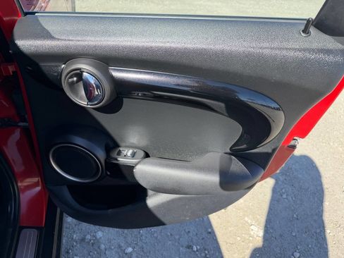 Used 2015 MINI Cooper S FWD image 18