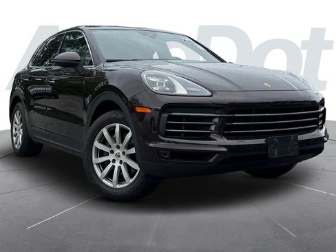 Used 2019 Porsche Cayenne AWD/4WD image 1