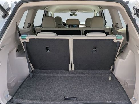 Certified 2026 Volkswagen Atlas SE image 14