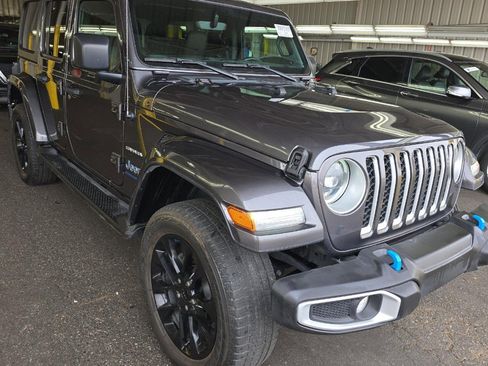 Used 2023 Jeep Wrangler Unlimited Sahara w/ Cold Weather Group image 2