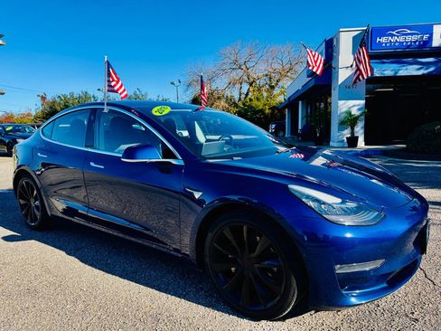 Used 2018 Tesla Model 3 Long Range image 25