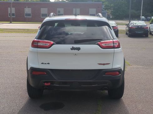 Used 2016 Jeep Cherokee Trailhawk AWD/4WD image 5