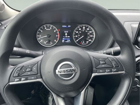 Used 2023 Nissan Sentra S FWD image 25