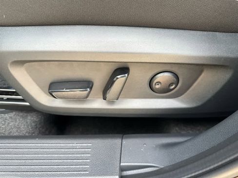 New 2026 Nissan Rogue SV image 12