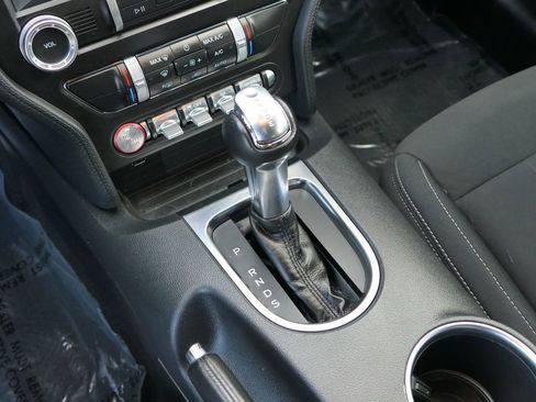 Used 2022 Ford Mustang GT w/ Equipment Group 301A image 22