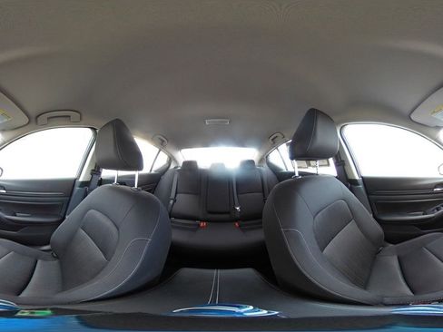 Used 2025 Nissan Altima 2.5 SV image 41