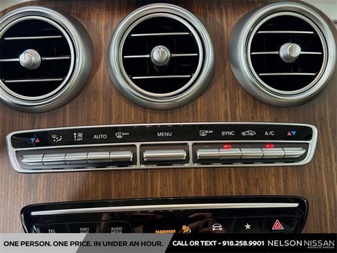 Used 2021 Mercedes-Benz GLC 300 4MATIC image 15