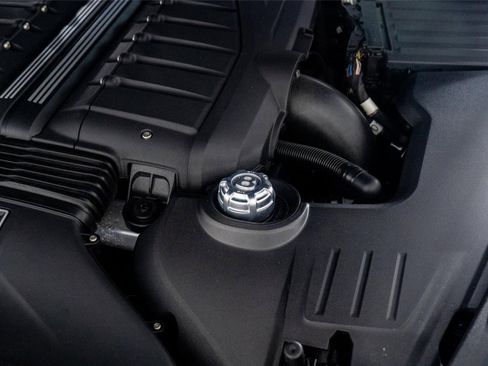 Used 2022 Bentley Bentayga Speed image 65