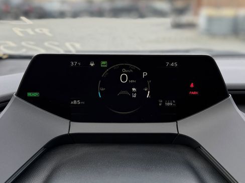 New 2026 Toyota Prius Plug-In Hybrid FWD image 13