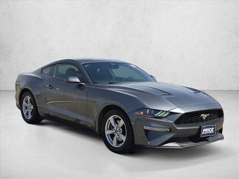Used 2021 Ford Mustang EcoBoost image 3