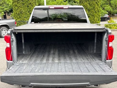 Used 2019 Chevrolet Silverado 1500 LTZ AWD/4WD image 35