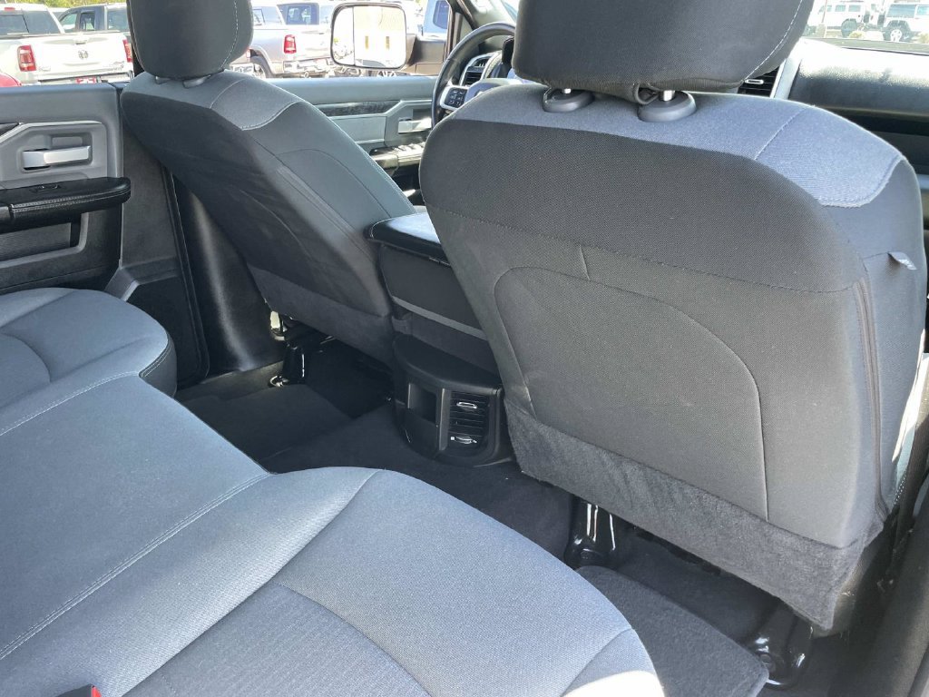 Used 2022 RAM 2500 Big Horn AWD/4WD image 26