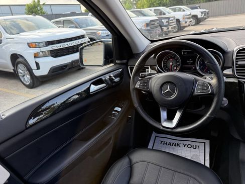 Used 2017 Mercedes-Benz GLS 450 4MATIC image 21