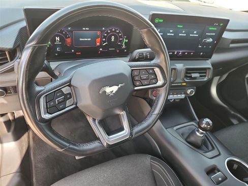 Used 2024 Ford Mustang GT RWD image 11