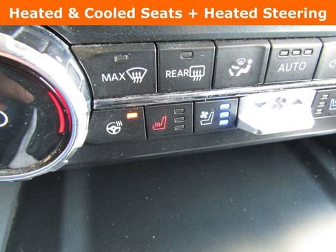 Used 2025 Ford F350 Lariat w/ Lariat Ultimate Package AWD/4WD image 18