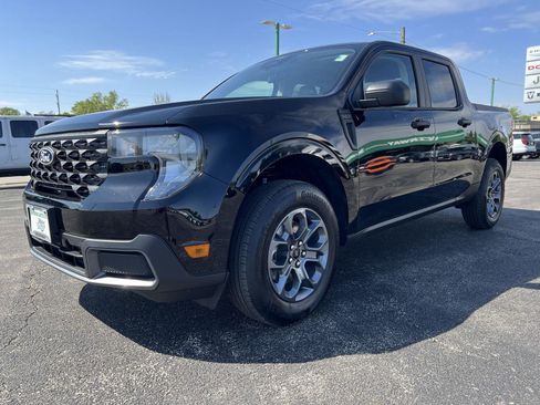 New 2026 Ford Maverick XLT FWD image 11